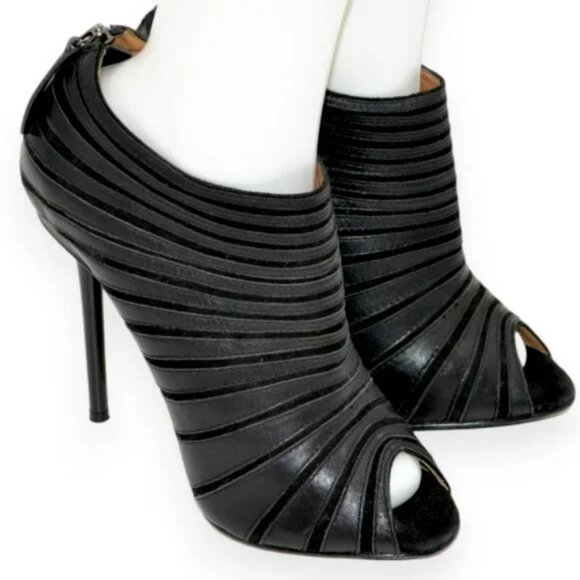 L.A.M.B. Stefani Y2K Black Leather Stiletto Peep Open Toe Booties Boots Heel 8.5 - Picture 5 of 11